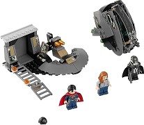 LEGO Super Heroes 76009 Superman™: Black Zero auf der Flucht