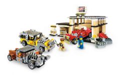 LEGO Factory 10200 Custom Car Garage