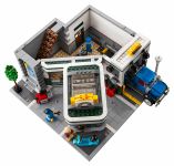 LEGO 10264 - Bild 2