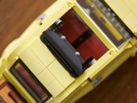LEGO Advanced Models 10271 gelber Fiat 500 LEGO_10271_CREATOR_EXPERTS_FIAT500_1HY20_19.jpg