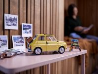 LEGO Advanced Models 10271 gelber Fiat 500 LEGO_10271_CREATOR_EXPERTS_FIAT500_1HY20_envr.jpg