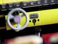 LEGO Advanced Models 10271 gelber Fiat 500 LEGO_10271_alt11.jpg