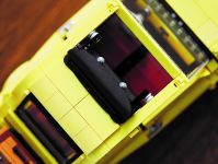 LEGO Advanced Models 10271 gelber Fiat 500 LEGO_10271_alt14.jpg