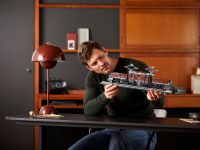 LEGO 10277 - Bild 7