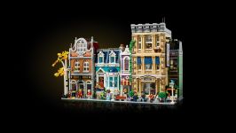 LEGO Advanced Models 10278 Polizeistation LEGO_10278_web_sec02.jpg