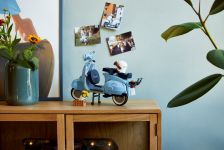 LEGO 10298 - Bild 9