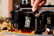 LEGO 10333 - Lifestyle-Aufnahme