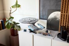 LEGO Advanced Models 10356 Star Trek: U.S.S. Enterprise NCC-1701-D™ LEGO_10356_Lifestyle_Envr_01_en-gb.jpg