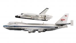 LEGO Advanced Models 10360 Spaceshuttle-Transport-Jumbo LEGO_10360_WEB_SEC01_NOBG.jpg