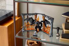 LEGO Advanced Models 10367 Der Herr der Ringe: Balrog™ Bücherstütze LEGO_10367_Lifestyle_Envr_03_en-gb.jpg