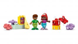 LEGO 10435 - Detailansicht 1