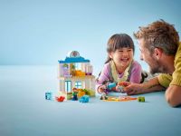 LEGO 10449 - Fertige Modelle in Aktion