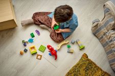 LEGO Duplo 10463 Spidey-Rex vs. Green Goblin LEGO_10463_Lifestyle_build.jpg