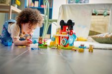 LEGO Duplo 10465 Micky Maus Wunderhaus mit Minnie und Pluto LEGO_10465_Lifestyle_cons.jpg