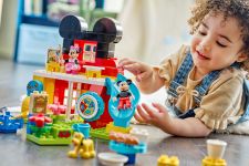 LEGO Duplo 10465 Micky Maus Wunderhaus mit Minnie und Pluto LEGO_10465_Lifestyle_cons_2.jpg