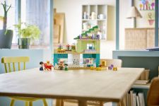 LEGO 10470 - Modell im Umgebungsbild