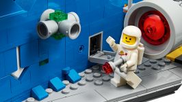 LEGO Advanced Models 10497 Entdeckerraumschiff LEGO_10497_WEB_SEC04_NOBG.jpg