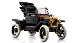 LEGO Advanced Models 11376 Ford Model T LEGO_11376_WEB_SEC04_NOBG.jpg
