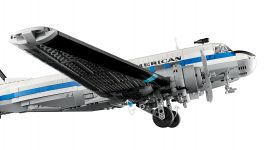 LEGO Advanced Models 11378 Douglas™ DC-3™ PAN AM® Passagierflugzeug LEGO_11378_WEB_SEC04_NOBG.jpg