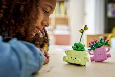 LEGO Botanicals 11506 Schaukelnde Pflanzen LEGO_11506_Lifestyle_cons_2.jpg