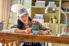 LEGO Botanicals 11509 Blühender Kaktus LEGO_11509_Lifestyle_cons_en-gb.jpg