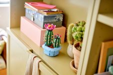 LEGO Botanicals 11509 Blühender Kaktus LEGO_11509_Lifestyle_envr_en-gb.jpg