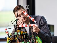 LEGO 21322 - Bild 14