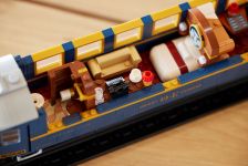 LEGO 21344 - Bild 11