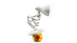 LEGO Ideas 21357 Disney Pixar Luxo Jr. LEGO_21357_WEB_SEC06_NOBG.jpg