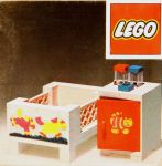 LEGO Homemaker 271 Baby's Cot and Cabinet