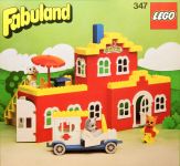 LEGO Fabuland 347 Hospital - Lucy Lamb and Charlie Cat Visit Dr. Dog