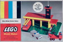 LEGO Samsonite 347 Fire Station with Mini-Wheel Vehicles