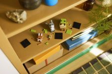 LEGO BrickHeadz 40923 Die Figuren Shrek, Donkey und Gingy LEGO_40923_Lifestyle_Build.jpg