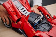 LEGO 42143 - Bild 10