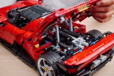 LEGO 42143 - Bild 9