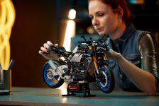 LEGO 42159 - Bild 7