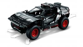 LEGO Technic 42160 Audi RS Q e-tron LEGO_42160_WEB_SEC03_NOBG.jpg