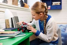LEGO 42200 - Fertige Modelle in Aktion