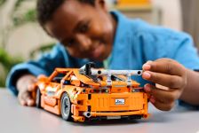 LEGO 42204 - Fertiges Modell 2