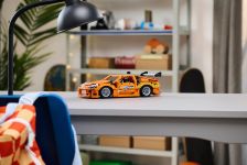 LEGO 42204 - Modell im Umgebungsbild