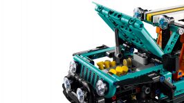 LEGO Technic 42227 Jeep® Wrangler Rubicon Geländewagen LEGO_42227_WEB_SEC05_NOBG.jpg