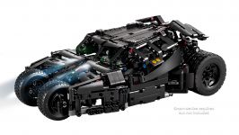 LEGO Technic 42239 Batmobile™ Tumbler LEGO_42239_WEB_SEC02_NOBG.jpg