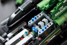 LEGO 42240 - Bauphase 3