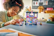 LEGO 42685 - Fertige Modelle in Aktion