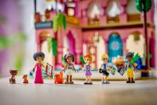 LEGO Friends 42691 Gartenrestaurant LEGO_42691_Lifestyle_envr_2_en-gb.jpg