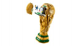 LEGO Editions 43020 Offizieller Pokal der FIFA Fußball-Weltmeisterschaft LEGO_43020_WEB_SEC03_NOBG.jpg