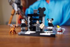 LEGO 43230 - Bild 11