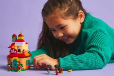 LEGO 43261 - Fertiges Modell 2