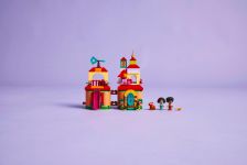 LEGO 43261 - Modell im Umgebungsbild