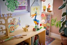 LEGO Disney 43290 Kevin und Dug LEGO_43290_Lifestyle_envr_en-gb.jpg